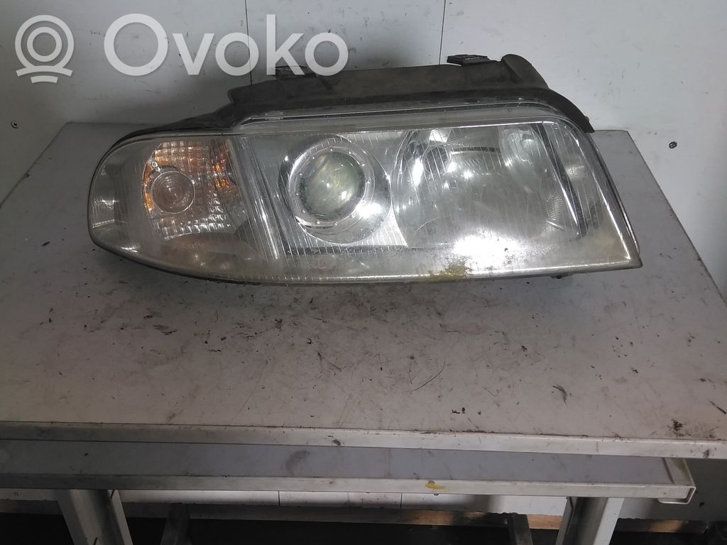 Audi A4 S4 B5 8D Headlight/headlamp 