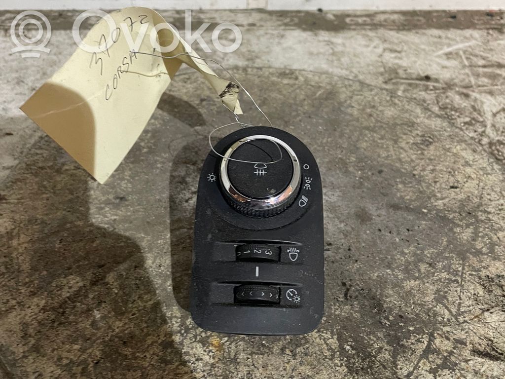 Manetka / Przełącznik kierunkowskazów   13191079,27411064,37072,VDMS18
