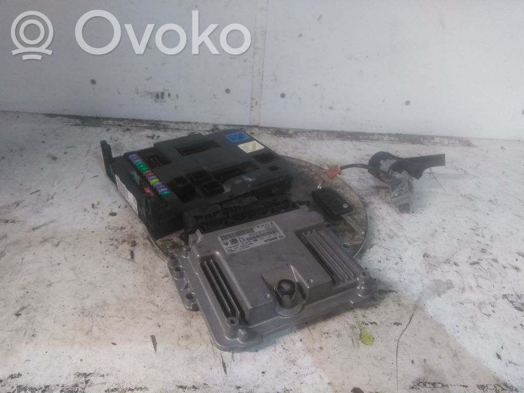 Peugeot 207 Unitate control motor/modul ECU 