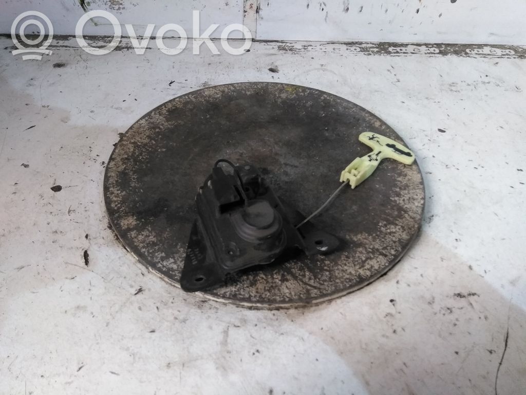 Chrysler 300C Zamek klapy tylnej / bagażnika 