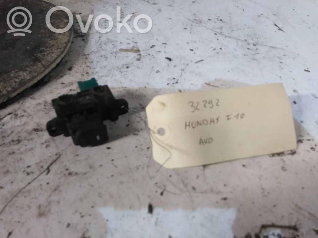 Hyundai i10 Electric window control switch 