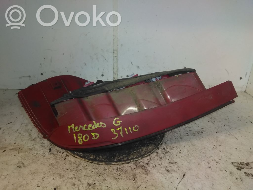 Mercedes-Benz A W168 Aizmugurējais lukturis virsbūvē 