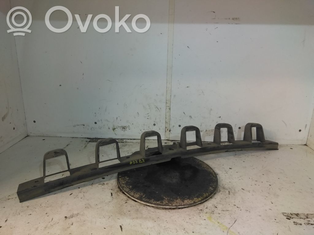 Ford Focus Support de pare-chocs arrière 
