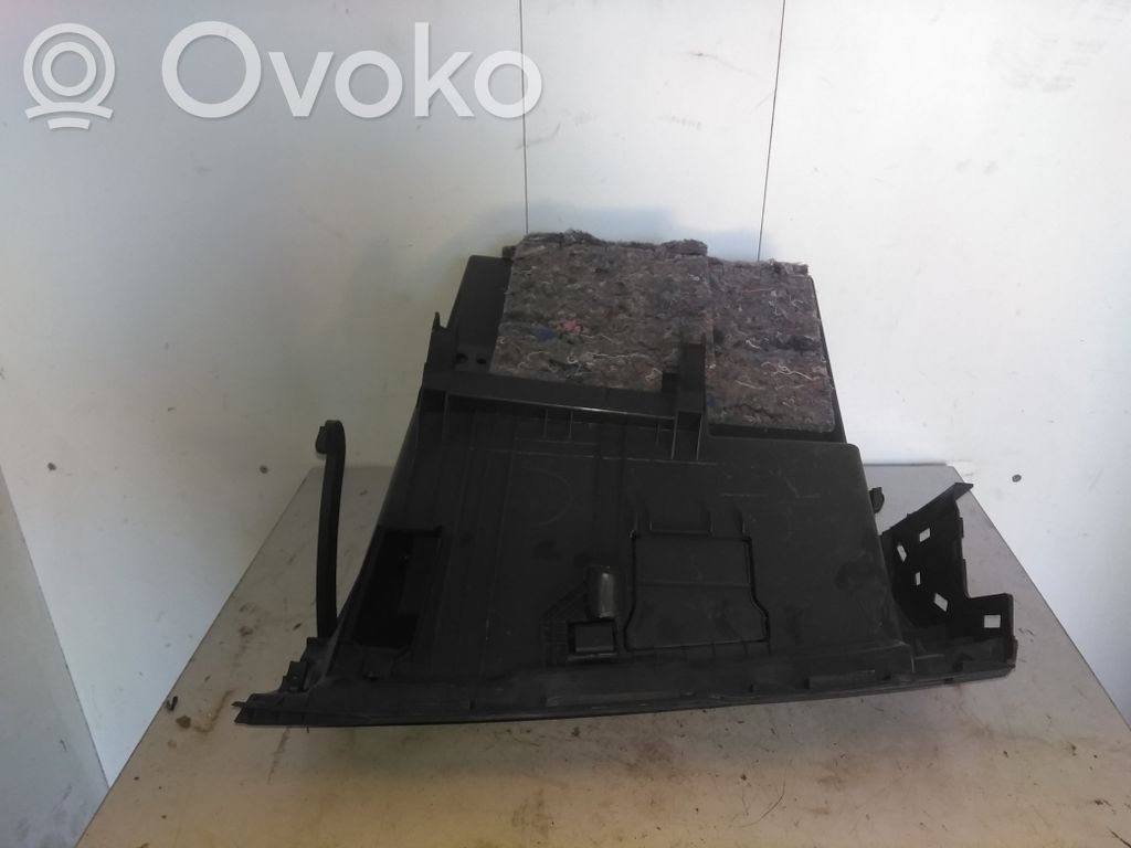 Guantera   8200407714,27422607,38157,VDMS18