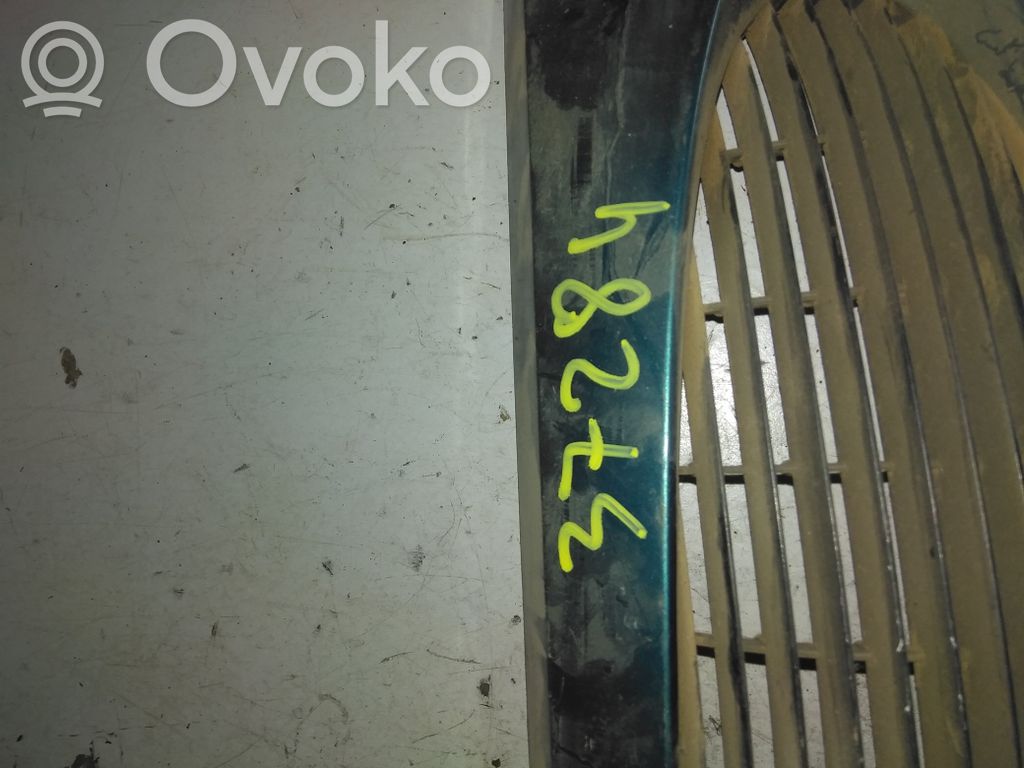 Ford Fiesta Grilă radiator față 