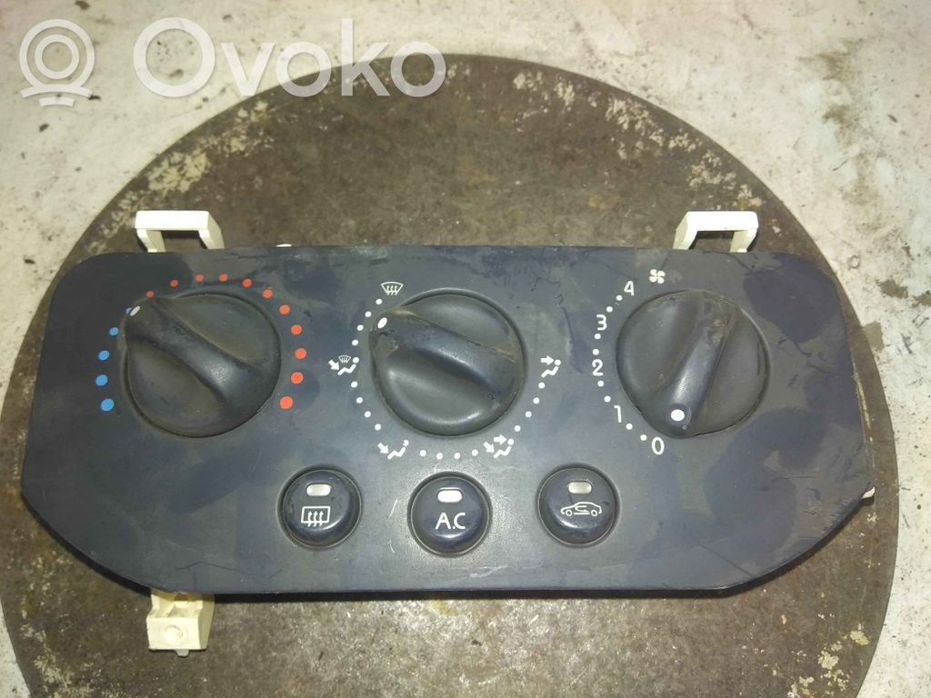 Renault Clio I Climate control unit 