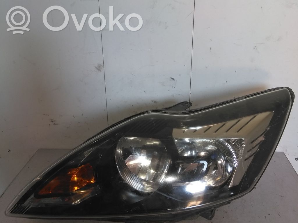 Ford Focus Headlight/headlamp 