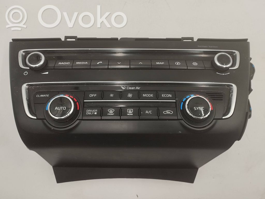 KIA Optima Climate control unit 