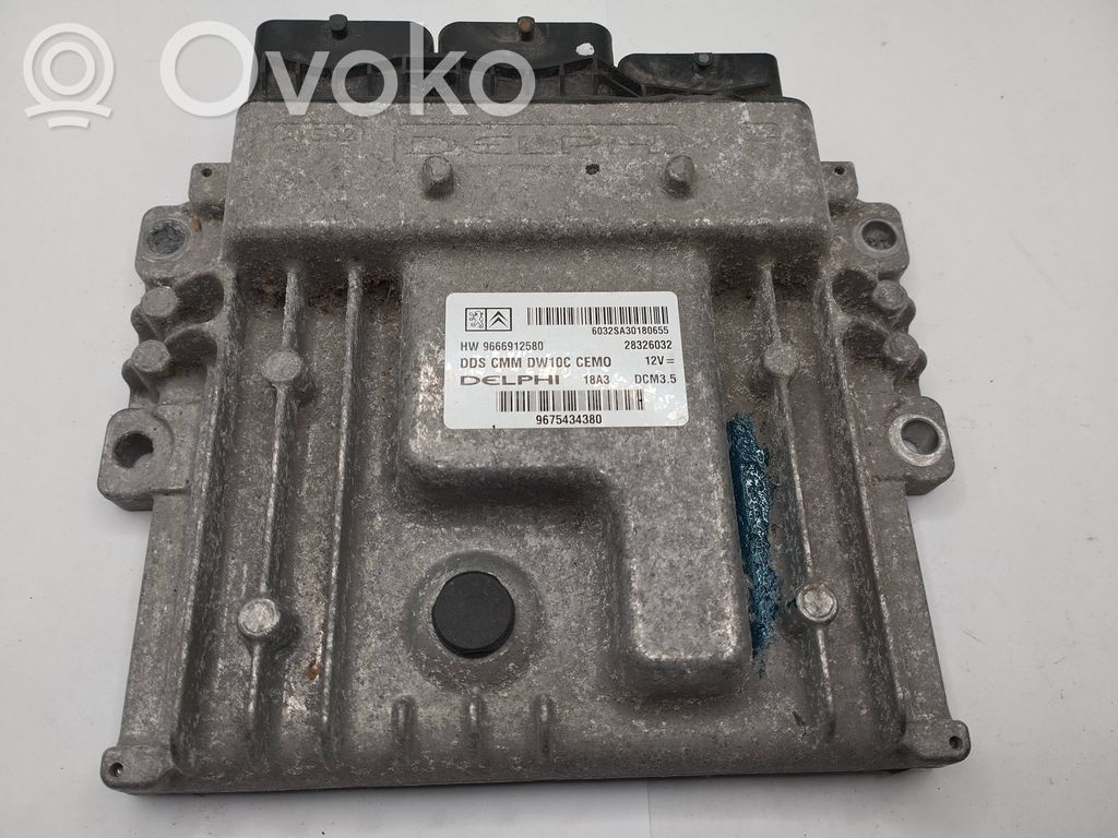 Citroen Jumpy Variklio valdymo blokas 