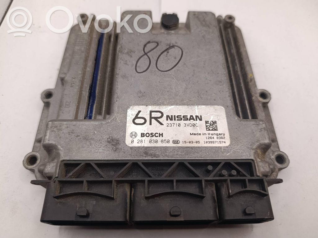 Moottorin ohjainlaite/moduuli   237103VD0C,0281030850,1039S71574