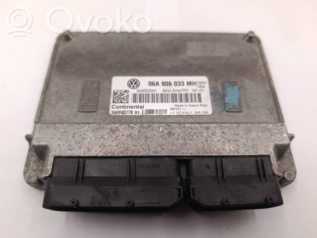 Volkswagen Golf VI Komputer / Sterownik ECU silnika 