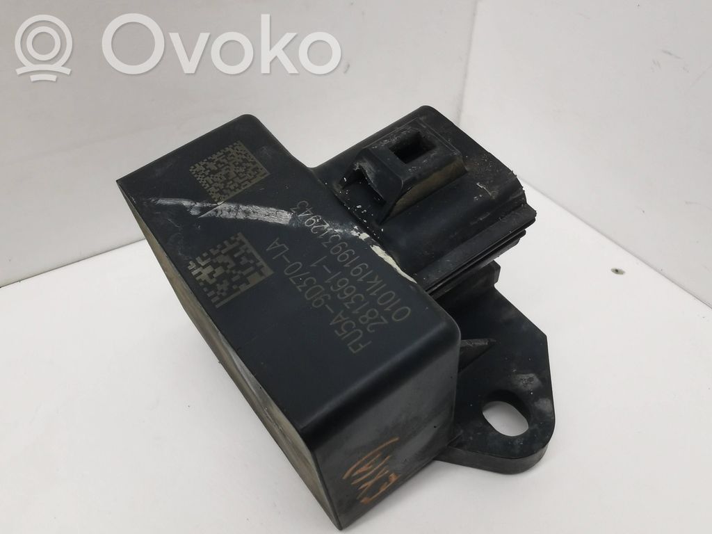 Ford Explorer VI Fuel pump relay 