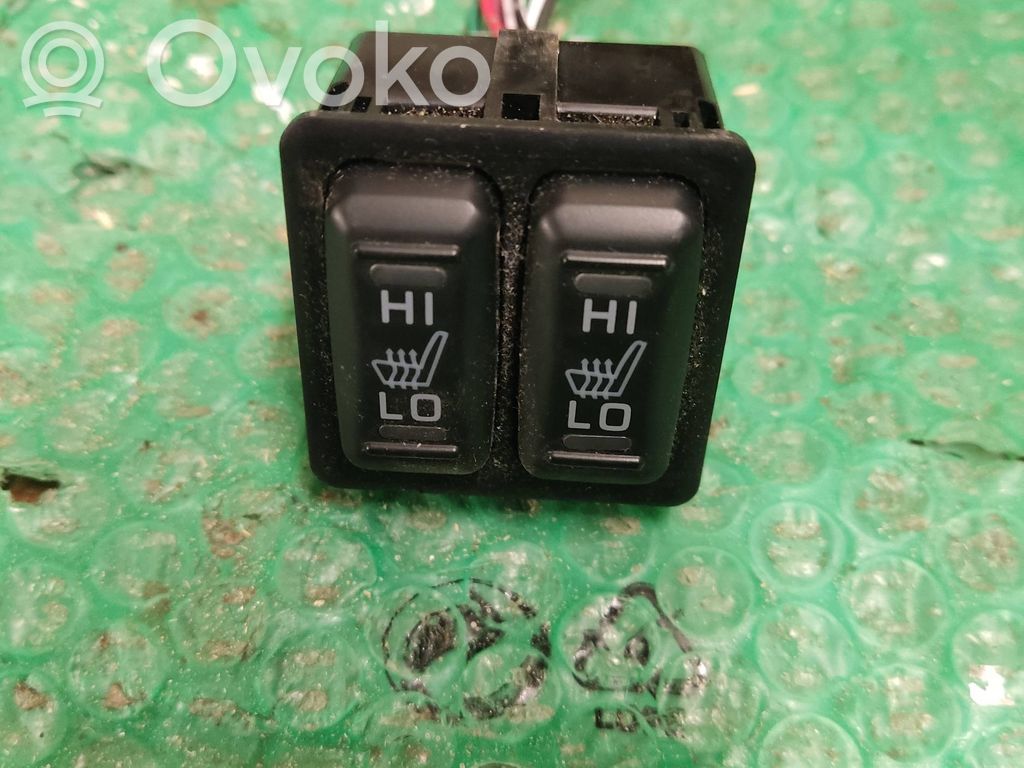 Mitsubishi Outlander Seat heating switch 