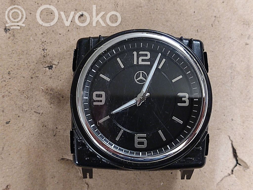 Mercedes-Benz S W222 Clock 