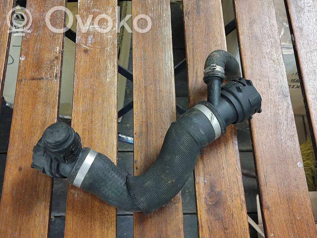 BMW X5 E70 Engine coolant pipe/hose 