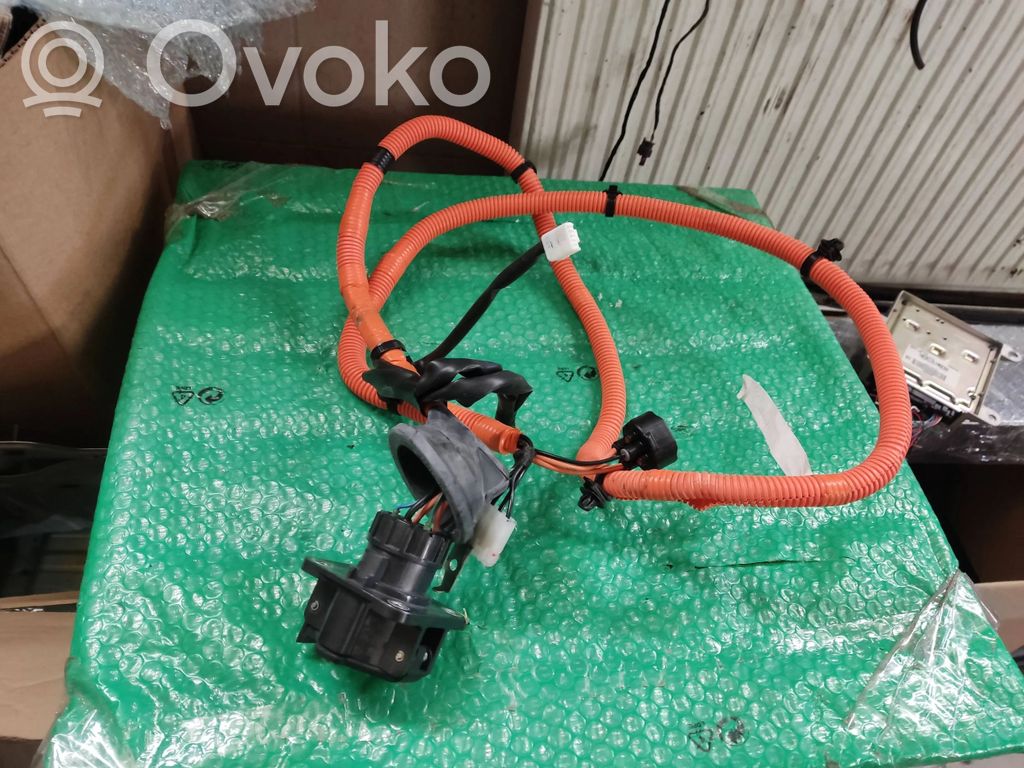 Mitsubishi Outlander Electric car charging cable 