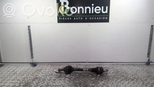 Peugeot 3008 I Półoś przednia 