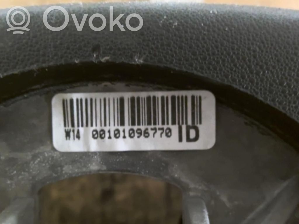 Citroen C4 II Steering wheel 