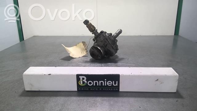 Audi TT Mk1 Ohjaustehostimen pumppu 