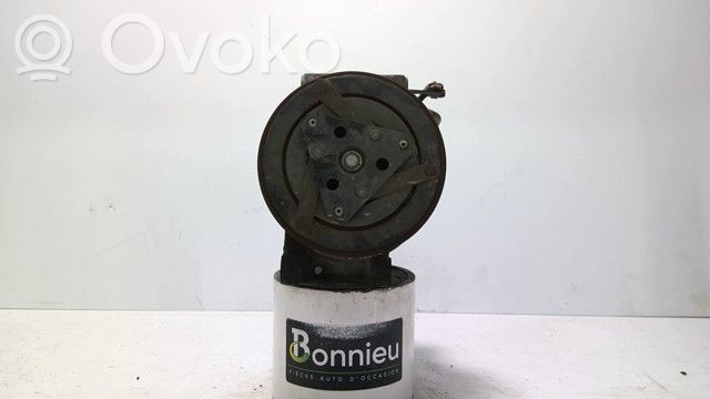 Kompresor / Sprężarka klimatyzacji A/C   92610JD74A