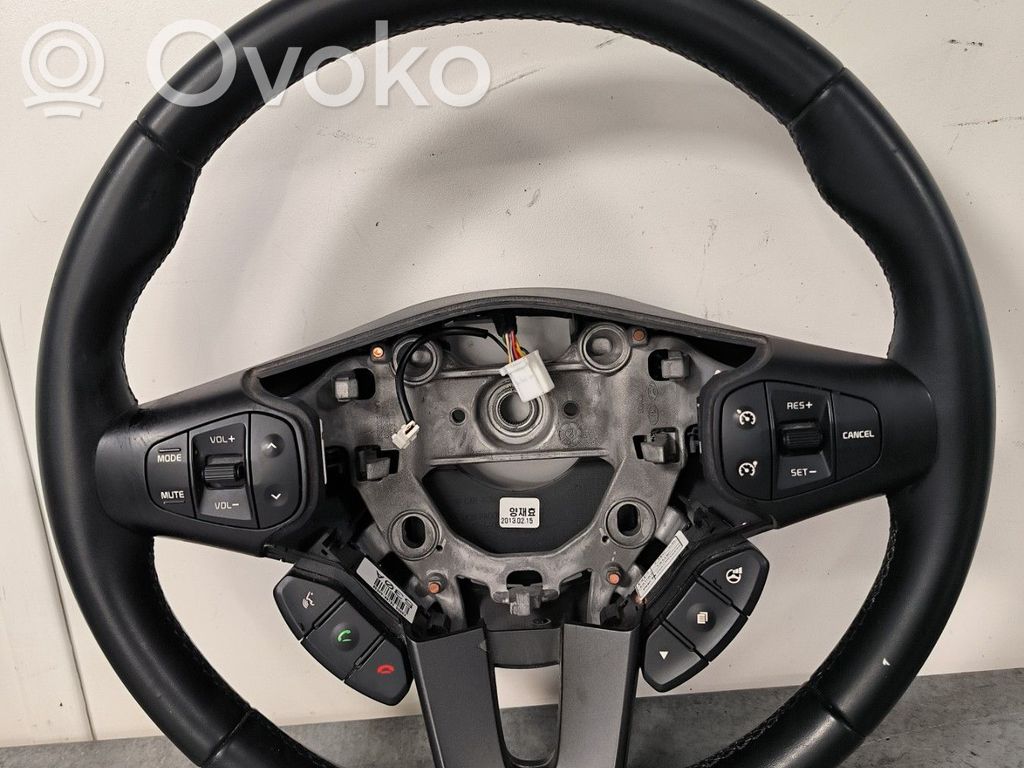KIA Carens III Kierownica 