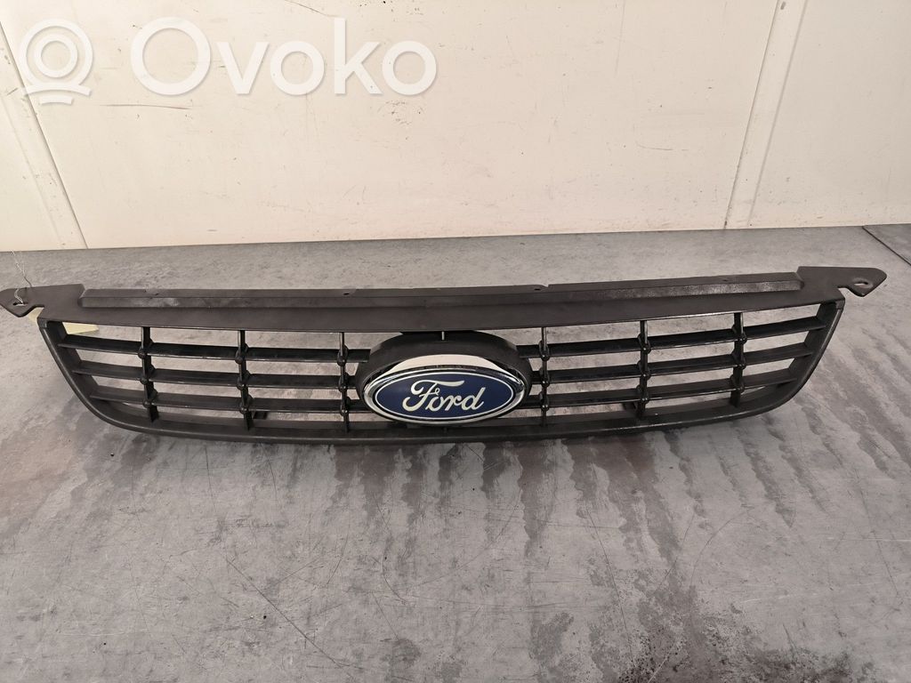 Ford Focus Kühlergrill 