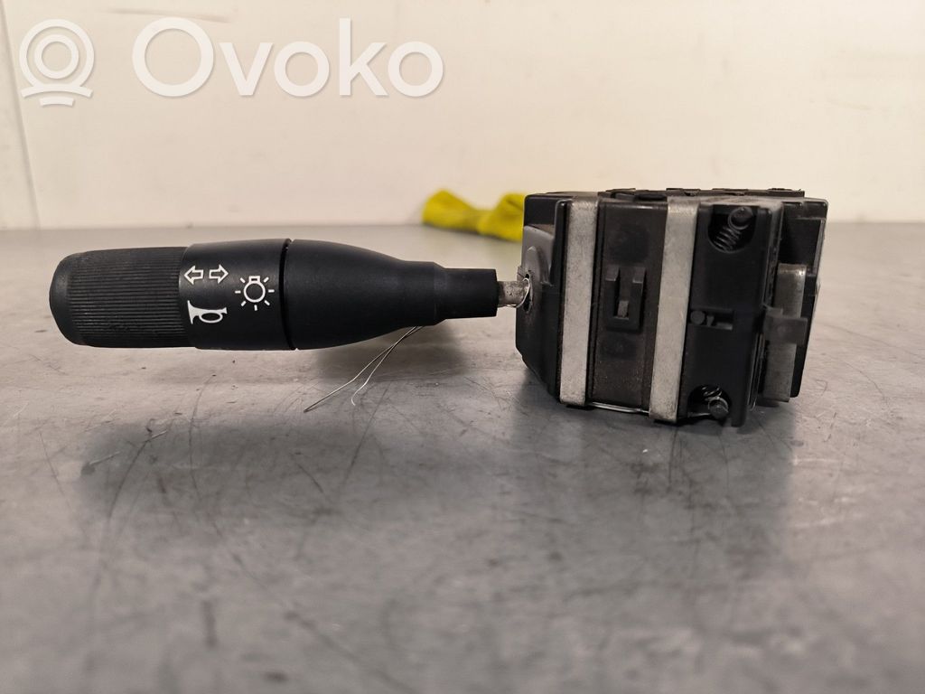 Renault 19 Indicator stalk 