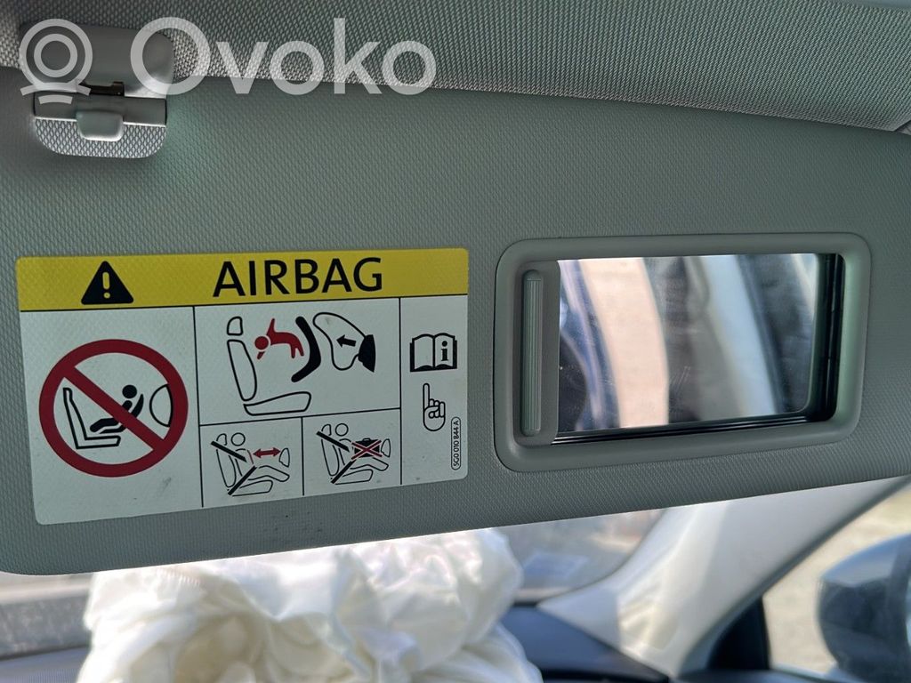 Audi A3 S3 8V Häikäisysuoja 