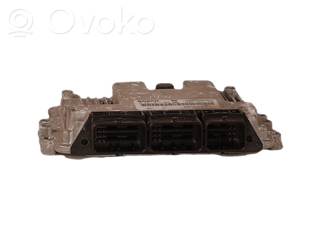 Opel Vivaro Engine control unit/module 
