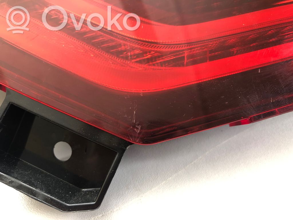 BMW i3 Takaluukun takavalot 
