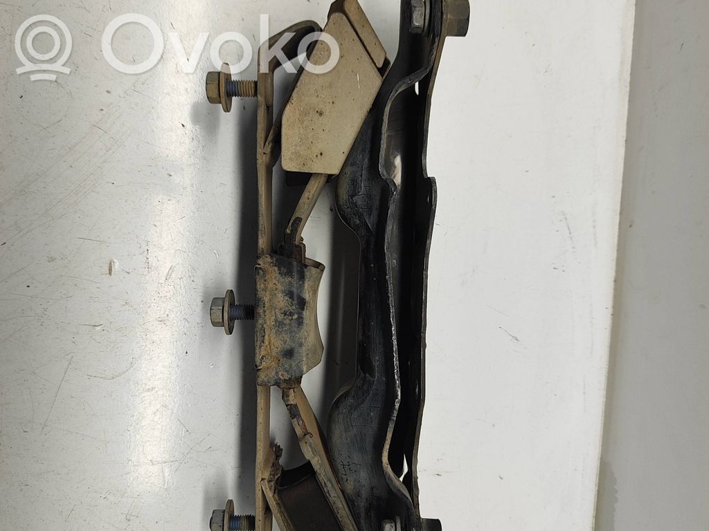 Dodge RAM Gearbox mounting bracket 