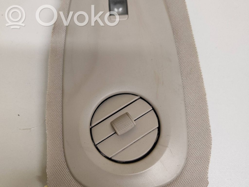 Chrysler Pacifica Griglia di ventilazione nel tetto 