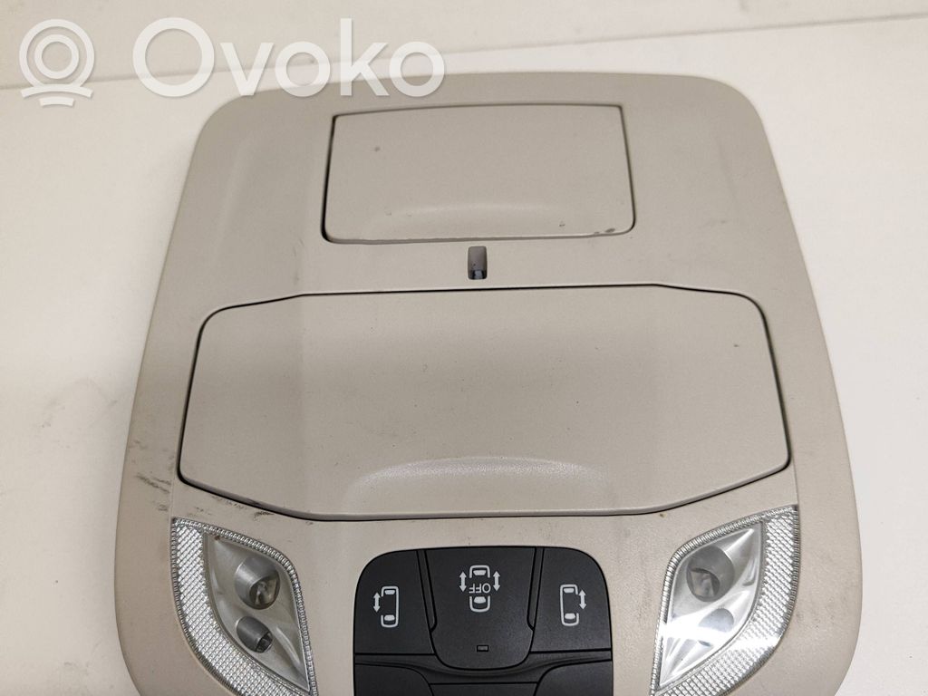 Chrysler Pacifica Front seat light 