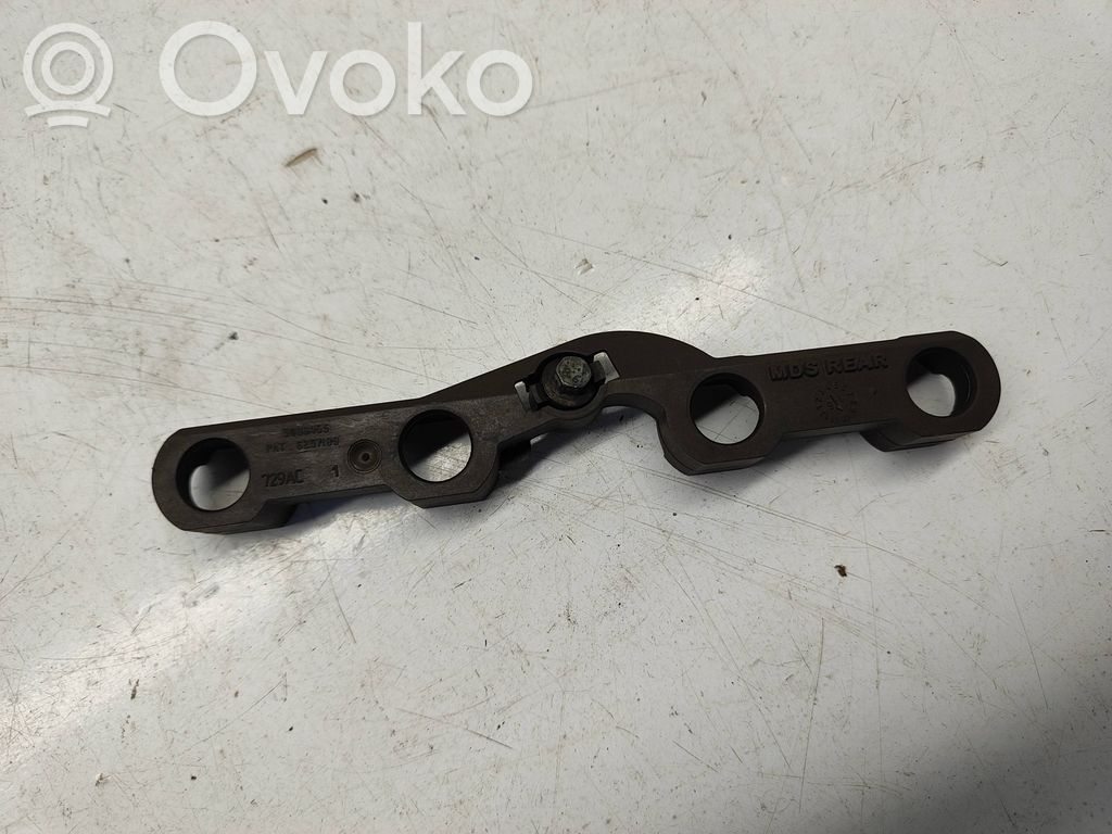 Dodge Challenger Kita variklio detalė 