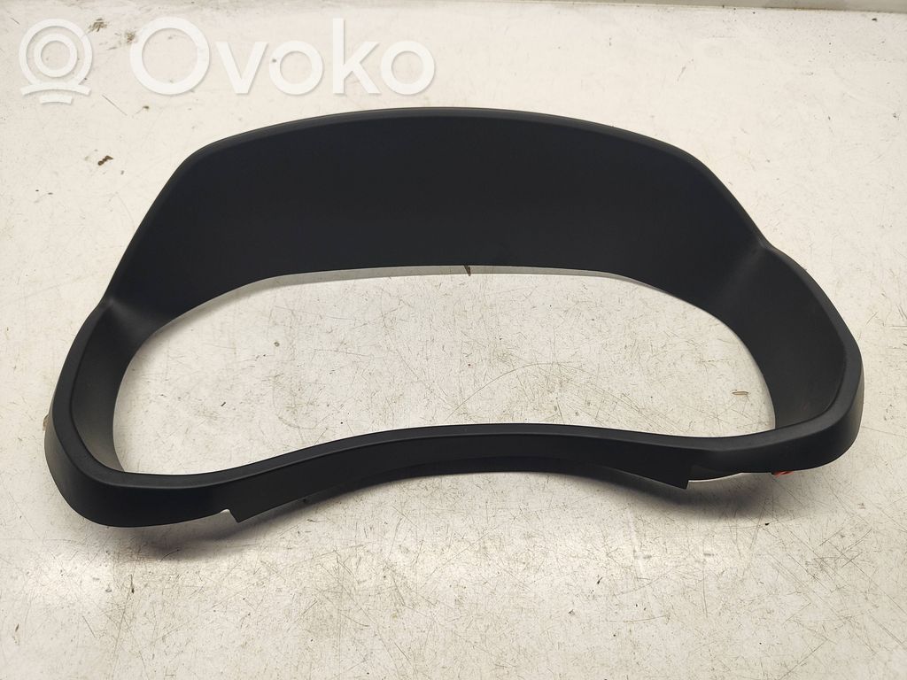 Dashboard trim   5ZA17TRMAD,59795CAV1