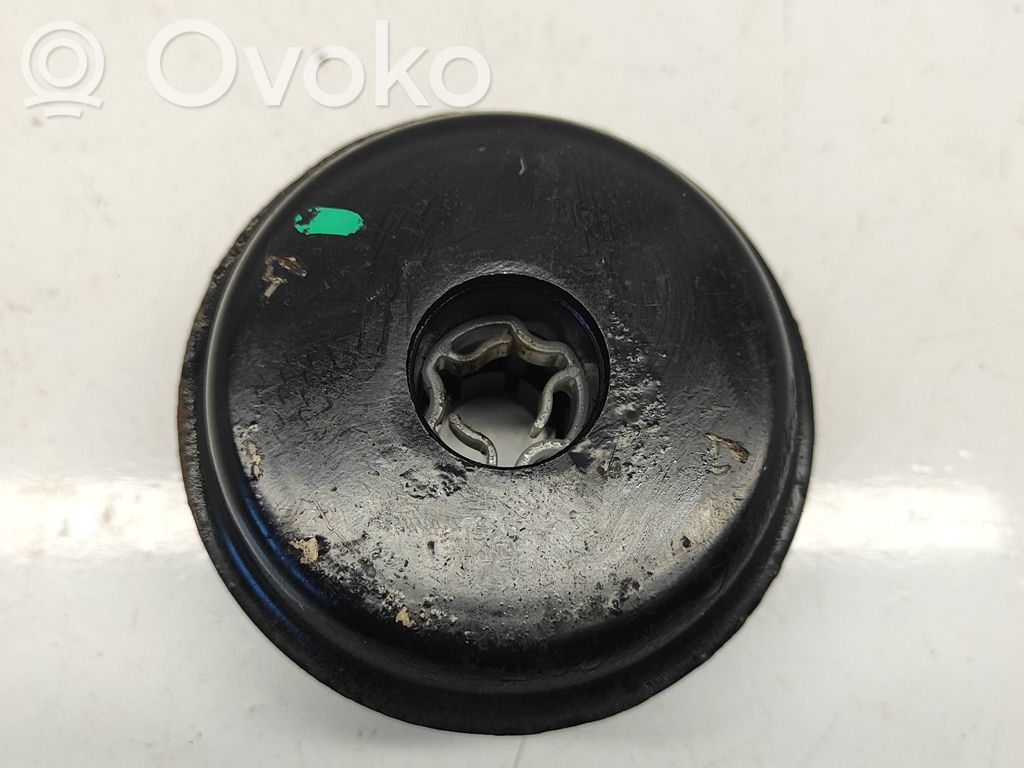 Engine mount bracket   68264396AB,68437646AB,68246281AA,68246280AA,68246280AB,68246280AC,68246280AD,68246280AE,68246281AB,68246281AC,68437646AA