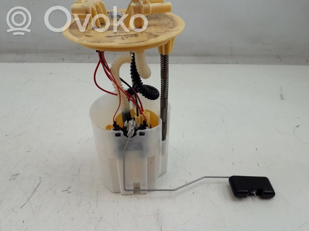Renault Master III Bomba interna de combustible 