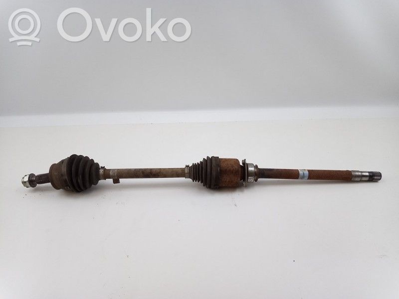 Opel Combo D Etuvetoakseli 