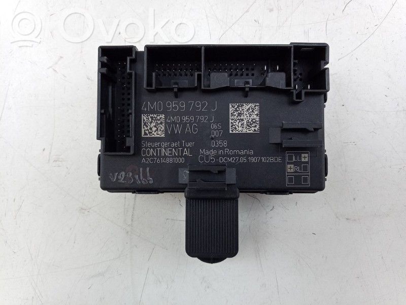 Audi e-tron Door central lock control unit/module 