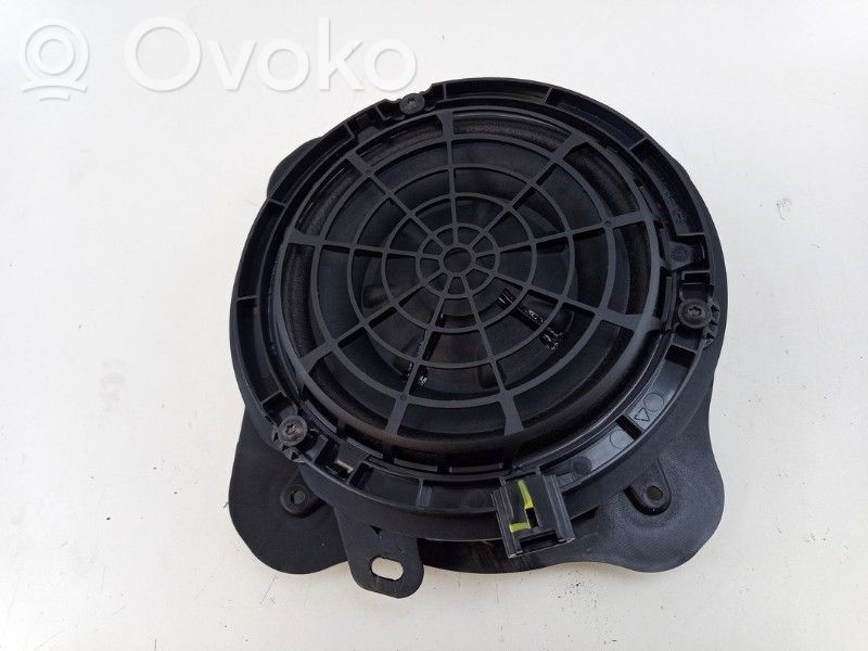 Opel Astra L Altra parte interiore 