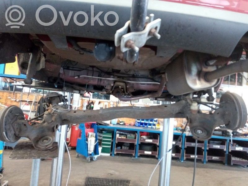 Citroen C3 Eje trasero 
