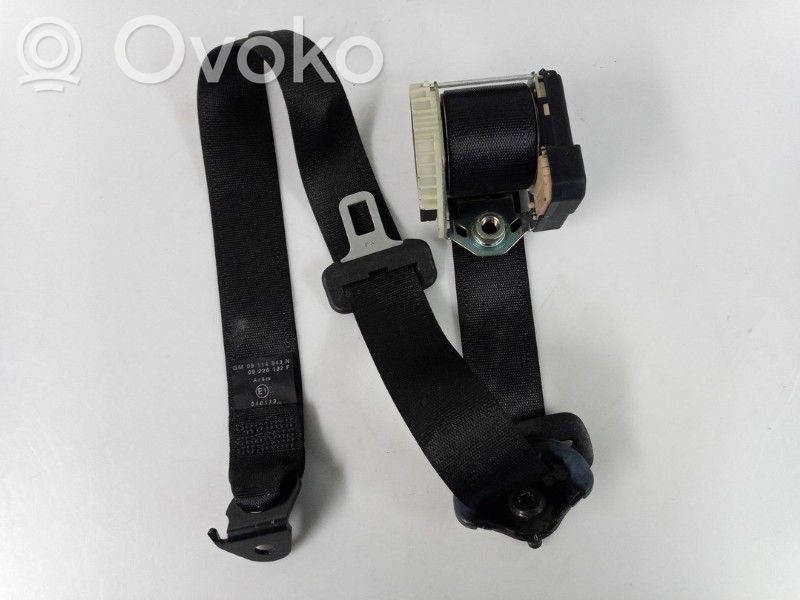 Opel Corsa C Cinturón trasero 