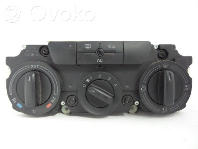 Skoda Octavia Mk2 (1Z) Unitate control climatizare 