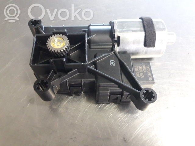 Peugeot 308 Motor/actuator trapă 