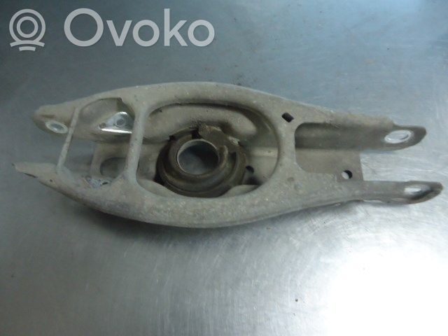 Rear control arm