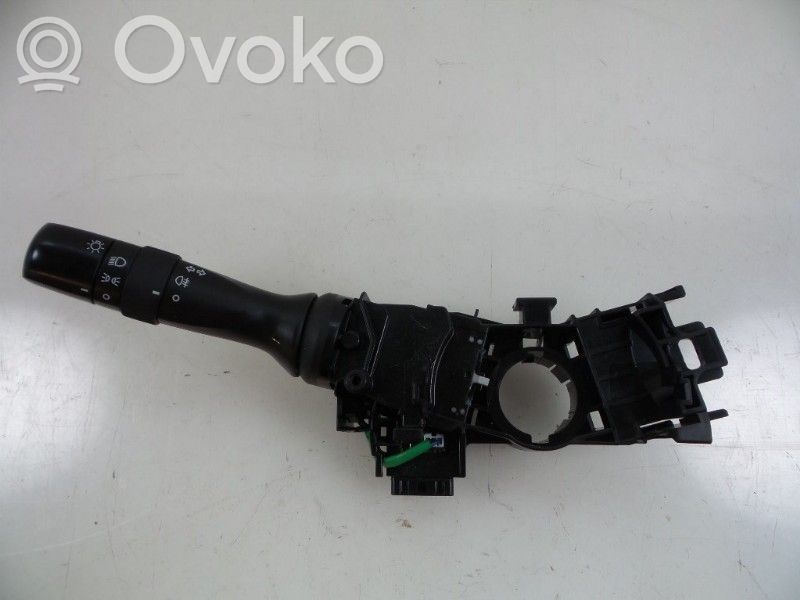 Toyota Yaris Manetka / Przełącznik kierunkowskazów 