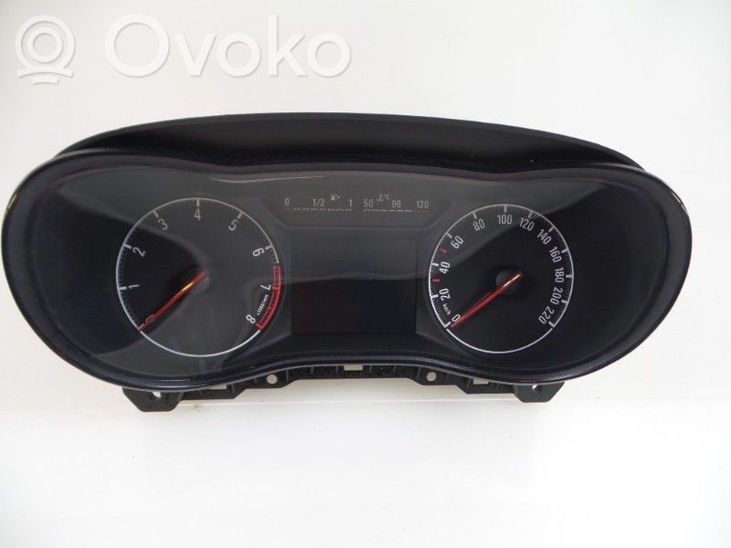 Opel Corsa E Speedometer (instrument cluster) 