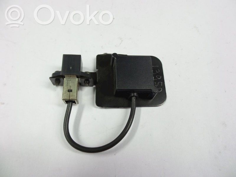 Volvo V70 Radion antenni 