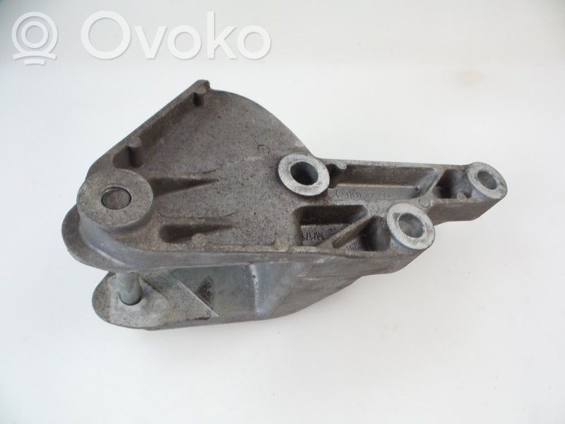Opel Astra J Engine mount bracket 