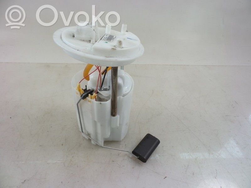 Opel Corsa E Bomba interna de combustible 